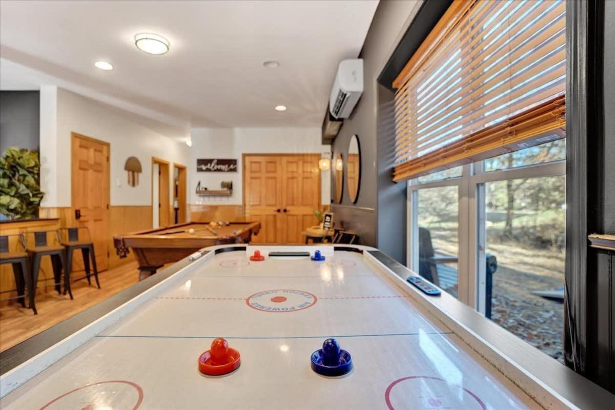 Holiday home Hot Tub Pets Game With Pool *